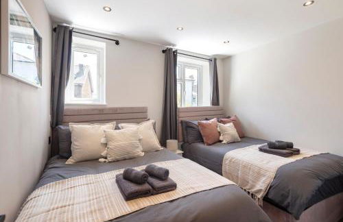 Kew Garden Suite 2BR Sleeps 9 Near Central London - Foto 17