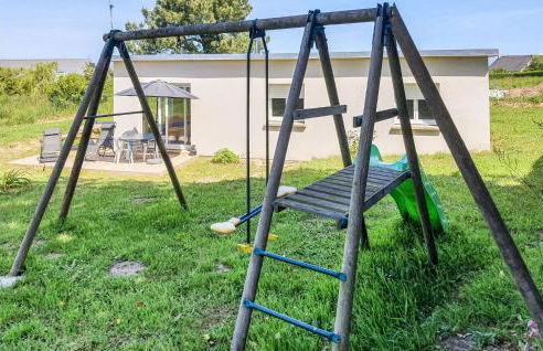 Amazing Home In Trévou-Tréguignec - Foto 11