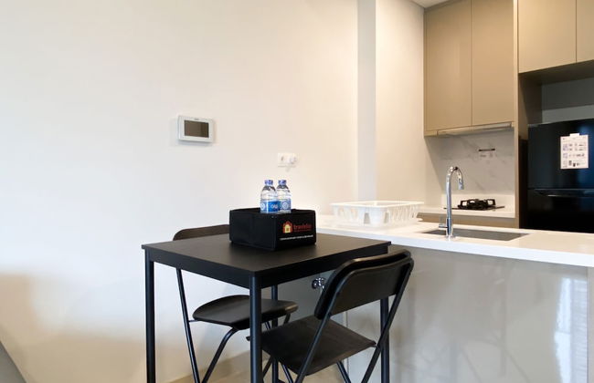 Elegant And Comfortable 1Br Apartment Arumaya Residence - Photo 12