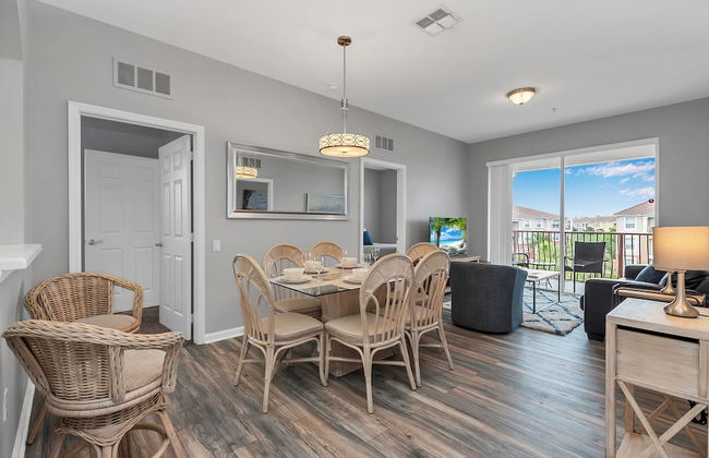 Newly Remodeled Lakeview Penthouse, Near Conv. Ctr - Foto 7