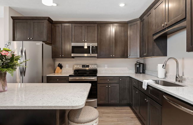 539 Bay St. Lake View Condo Unit 104E - Foto 16