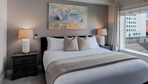 Convention Ctr Luxury 1BR Pool Gym Hot Tub - Foto 3