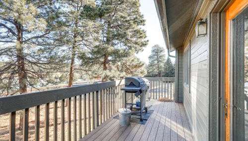 Cozy Flagstaff Retreat with Balcony and Mtn View! - Foto 2