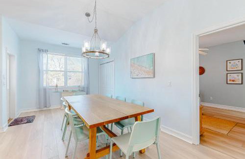 Dog & wedding-friendly home with private pool bikes & beach gear - Foto 8