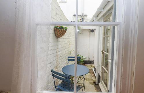 Shipwrights Cottage - Photo 13