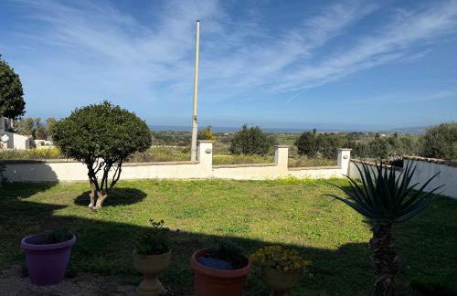 Valledoria Holiday Apartment - Piano Terra con Giardino Privato - Foto 8