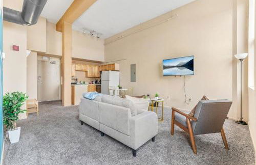 Downtown Gym Sauna Parking Pet Friendly - Photo 42