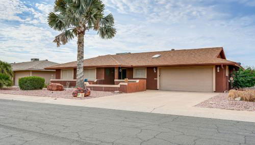 Close to Golf Sun City Escape with Furnished Porch! - Foto 3