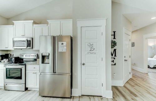 New Tucked Away Quiet Beach Haven - Foto 51