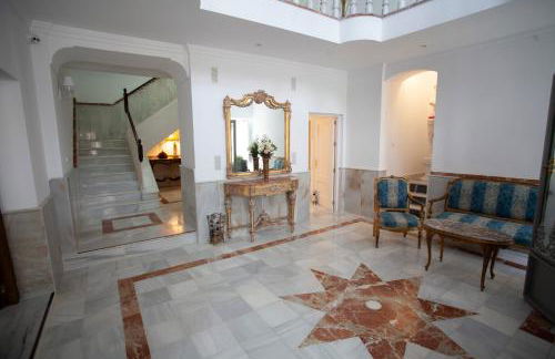 El Palacete de Cuevas - Foto 114