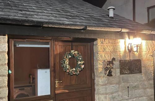 Priory Barn - Photo 24