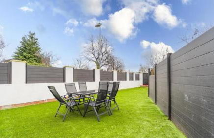 New Modern Stylish Villa Near City Centre Birmingham, with outdoor Hot Tub - Foto 12