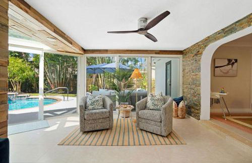 The Coastal Duo Escape - Foto 76