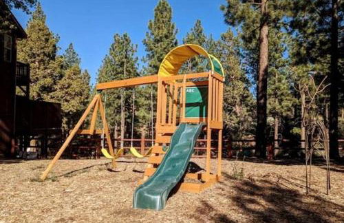 Bel Air of Big Bear - Fun & Tech & Massive Cabin - Foto 44