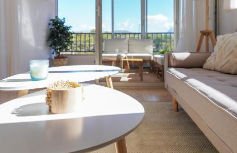 Apartamento con piscina en Villajoyosa by beBalmy - Foto 1