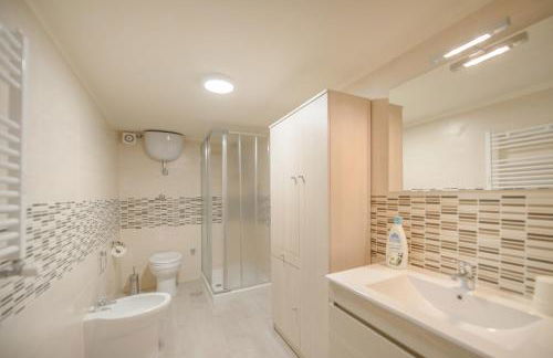 MIRANDA APARTMENTS nel cuore del Vomero - Foto 15