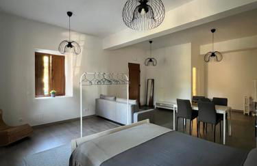 Villa Marta loft diáfano con jardín y aparcamiento en Villa histórica - Foto 22