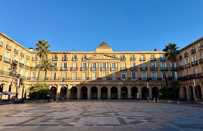 Passeio Histórico a Pé por Bilbao em Pequeno Grupo - Foto 6