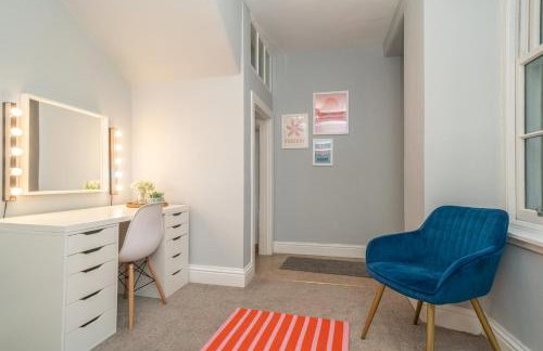 Georgian Elegance with Patio Garden West End - Pass the Keys - Foto 31