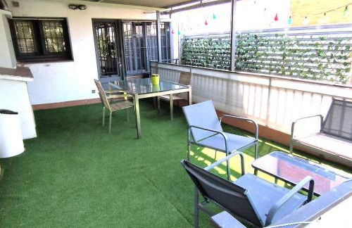 Apartamento entero con terraza en el centro de Rubí - Foto 2