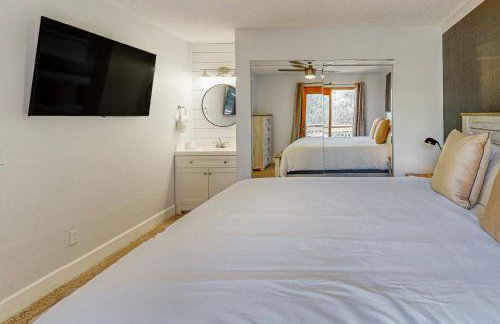 Near Hiking and Biking! Flagstaff Condo with Grill - Foto 13