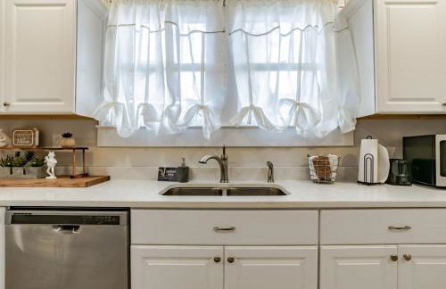 Haute on Hannon- Midtown Cottage! - Foto 12