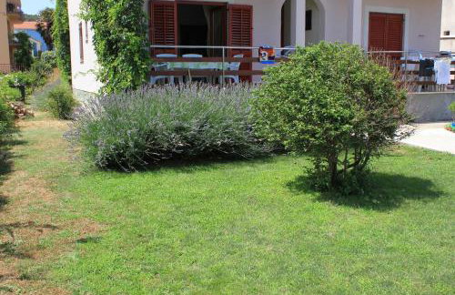 Apartments by the sea Kraj - Pasman - 8247 - Photo 9