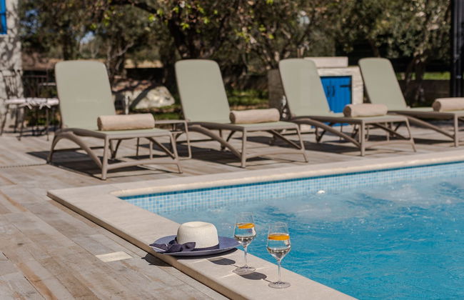 The Olive Poolhouse - Foto 1