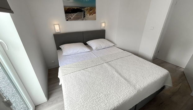 Detached House in Zeeland With Scenic Terrace - Foto 3, Habitación