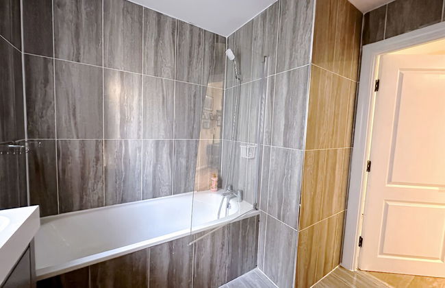 Luxury Apartment 4 bed Room in Canary Wharf - Foto 25