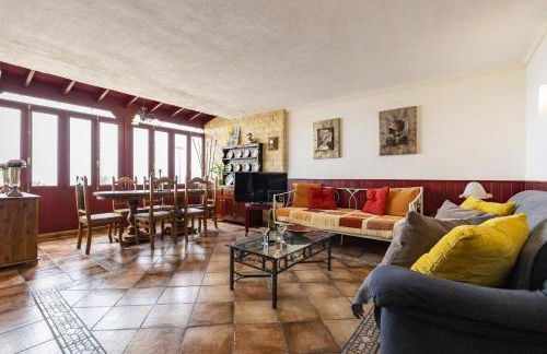 Bonito y acogedor apartamento con terraza - Foto 5