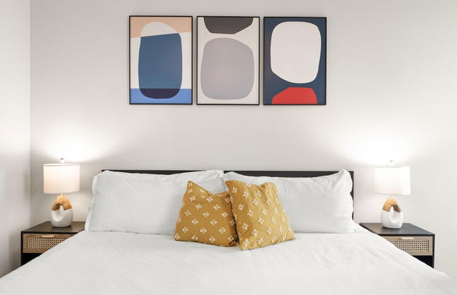 Prime Soco Airy 1BR King Suite w Pool Parking - Foto 17