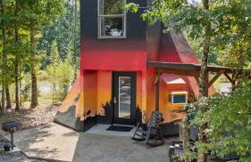 TeePee at Paradise Point with a hot tub fire pit & grill - Foto 28