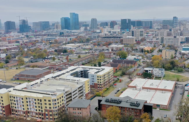 Modern Luxury at The 1865 - Photo 35