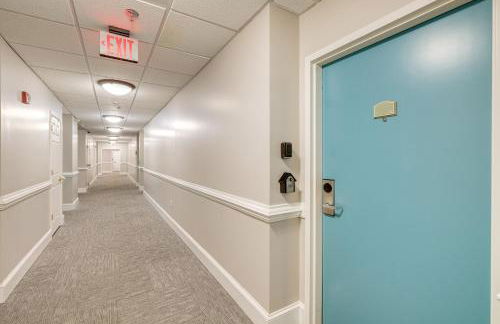 Top-Floor Balcony and Serene Views Huddleston Condo - Foto 22