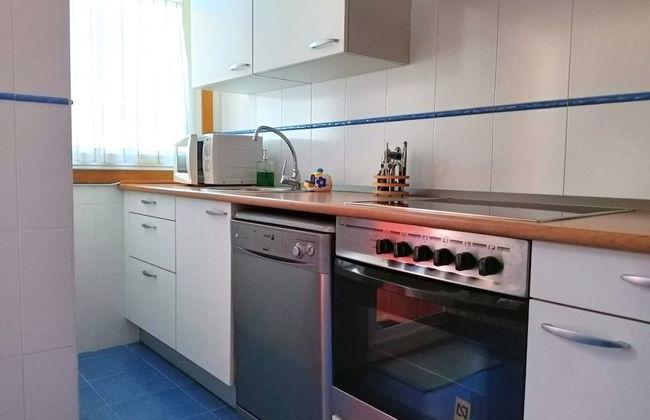 Piso con Piscina y Jardin Cerca de la Playa - Photo 12