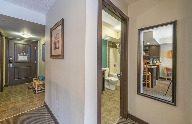 Copperstone Resort - Mountain View Suite - Photo 26