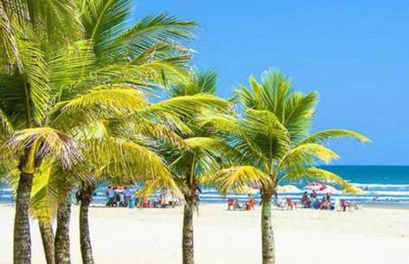 Casa Lindíssima e Espaçosa com 2 Piscinas - Adulto e Infantil, Perto da Praia, Opção da Piscina Adulto Aquecida Cobrado à Parte, 4 Quartos Frente as Piscinas, Área Gourmet Completa com Churrasqueira, Forno e Fogão a Lenha, Mesa de Bilhar, Lareira na Sala - Photo 46