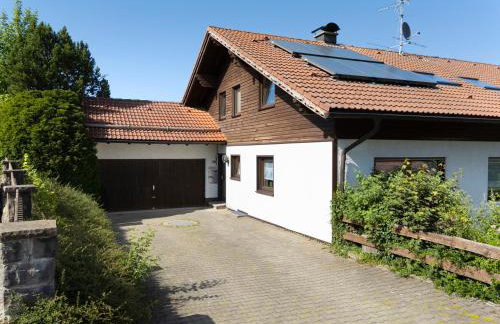ALPENglück - Stylisches Dachgeschoss-Apartment mit Bergblick, großer Balkon & 3 Schlafzimmern - Foto 18