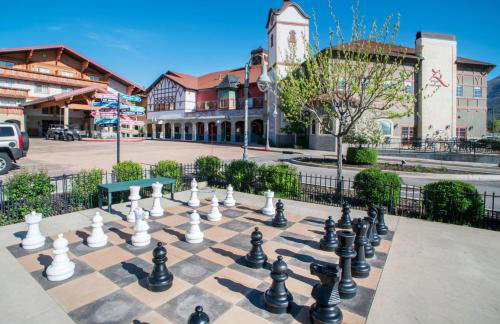 Villas at Zermatt Resort - Condos - Foto 3