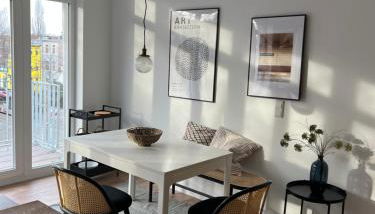 Zentrale, schöne Design-Wohnung im coolen Viertel - Foto 2