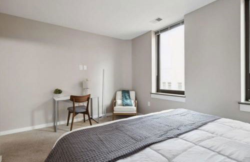 2BR Downtown Luxury Getaway - Foto 31