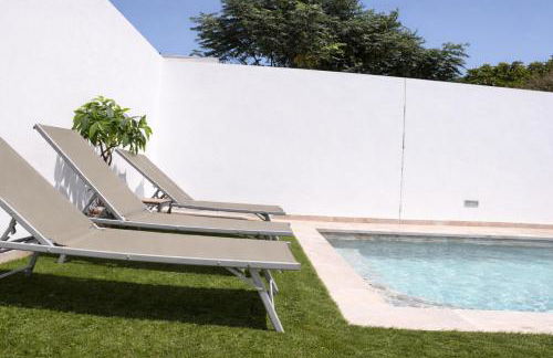 Chalet con piscina en Naveros - Foto 2