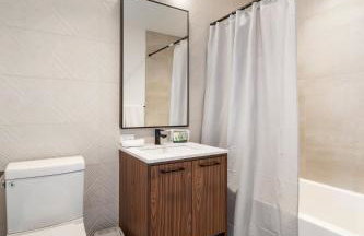 Sleek and Stylish Studio, Luxe Perks in Prime Spot - Photo 6