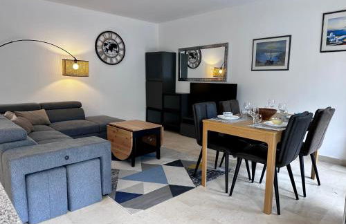 CAP THALASSA - Beau 2P - Piscine - Parking - AC - Foto 2