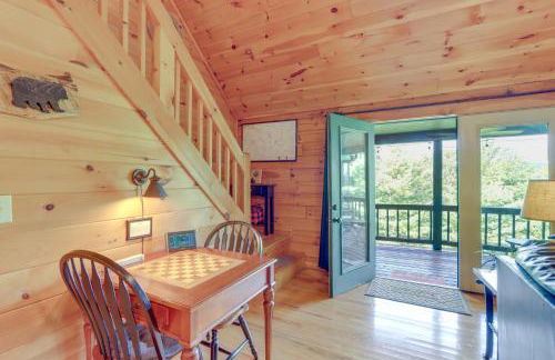 Hot Tub and Game Room Charming Morganton Cabin! - Foto 6
