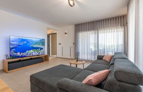 Villa Silente, modern and luxurious villa hugged by nature - Foto 47