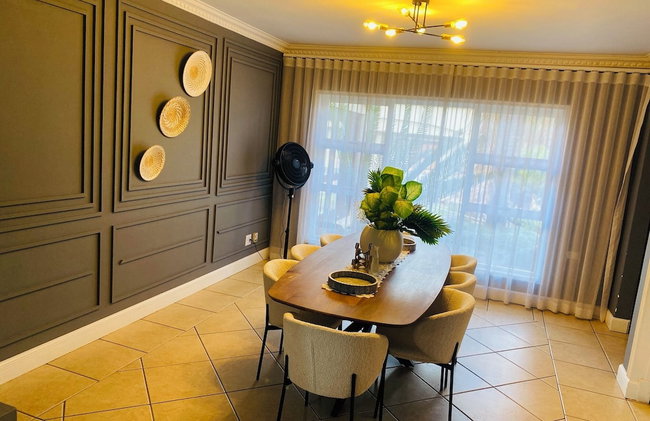 Or Tambo Airport Holiday Home - Foto 32
