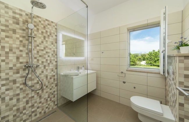 Villa Maria - Photo 22