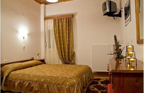 To Spiti tis Pareas - Foto 20